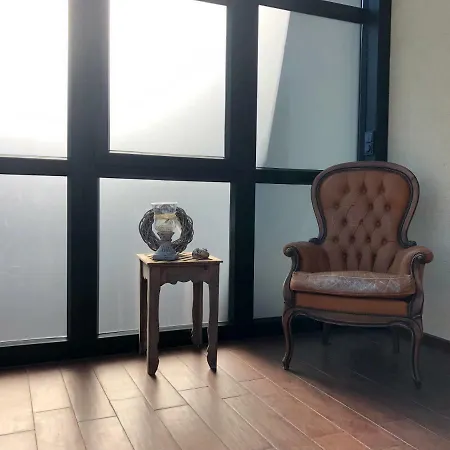 Topas Apartment *